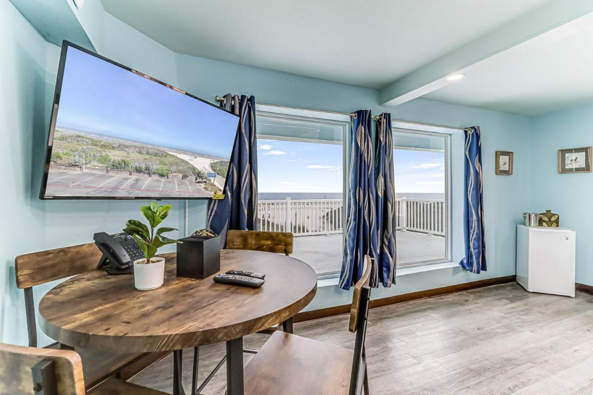 Seaside Boutique Hotel, Waves At Your Doorstep Πορτ Αράνσας Εξωτερικό φωτογραφία